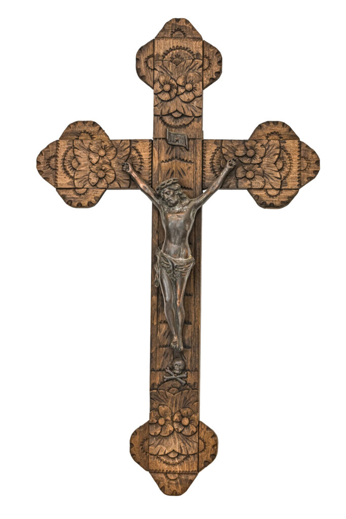 krzyż prezentowany na wystawie "Miłości nauka. Krzyże i piety", fot. materiały prasowe Centrum Kultury Rodzimej w willi Czerwony Dwór